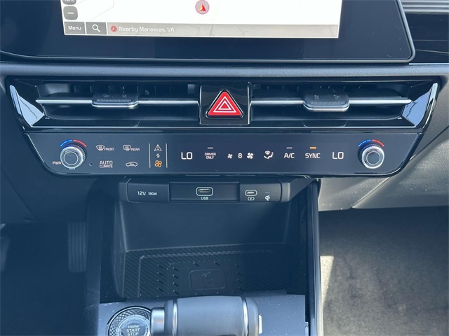 2025 Kia Niro SX photo 4
