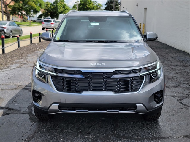 2026 Kia Seltos S photo 8
