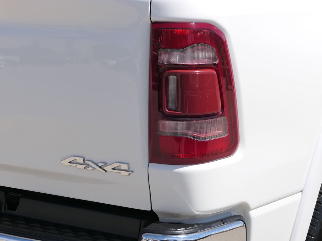 2023 Ram 1500 Limited photo 3