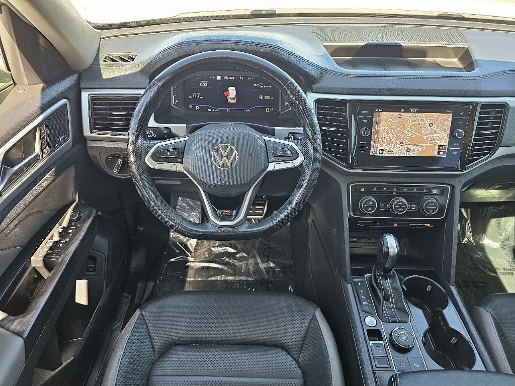 2021 Volkswagen Atlas V6 SEL Premium R-Line photo 6