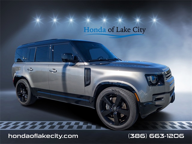 2024 Land Rover Defender X-Dynamic SE's photo