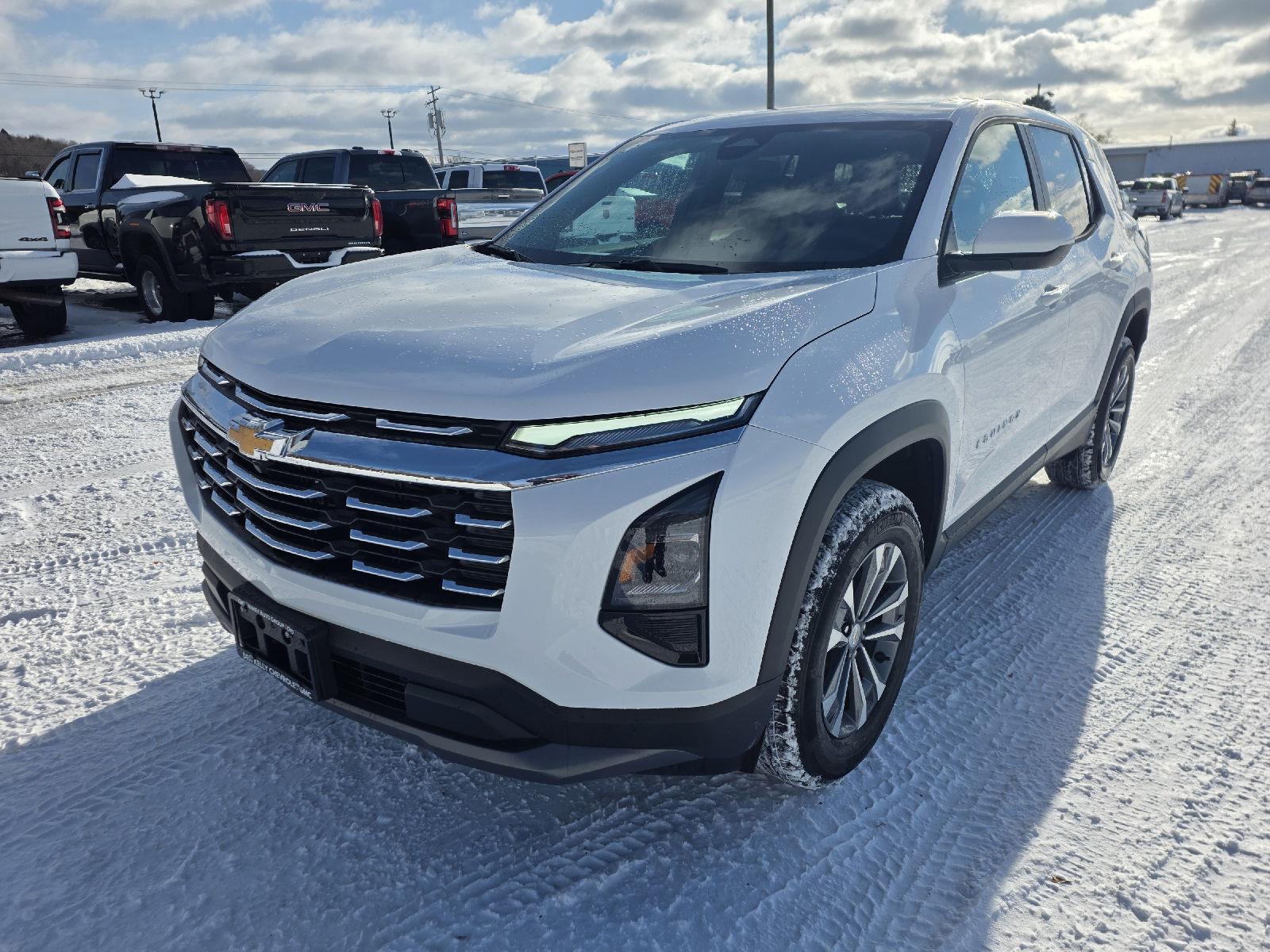 2026 Chevrolet Equinox LT's photo