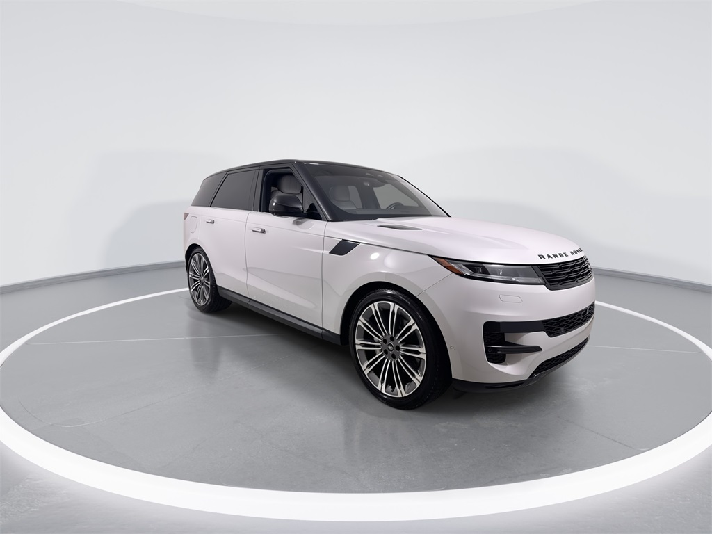 2024 Land Rover Range Rover Sport P360 SE photo 2