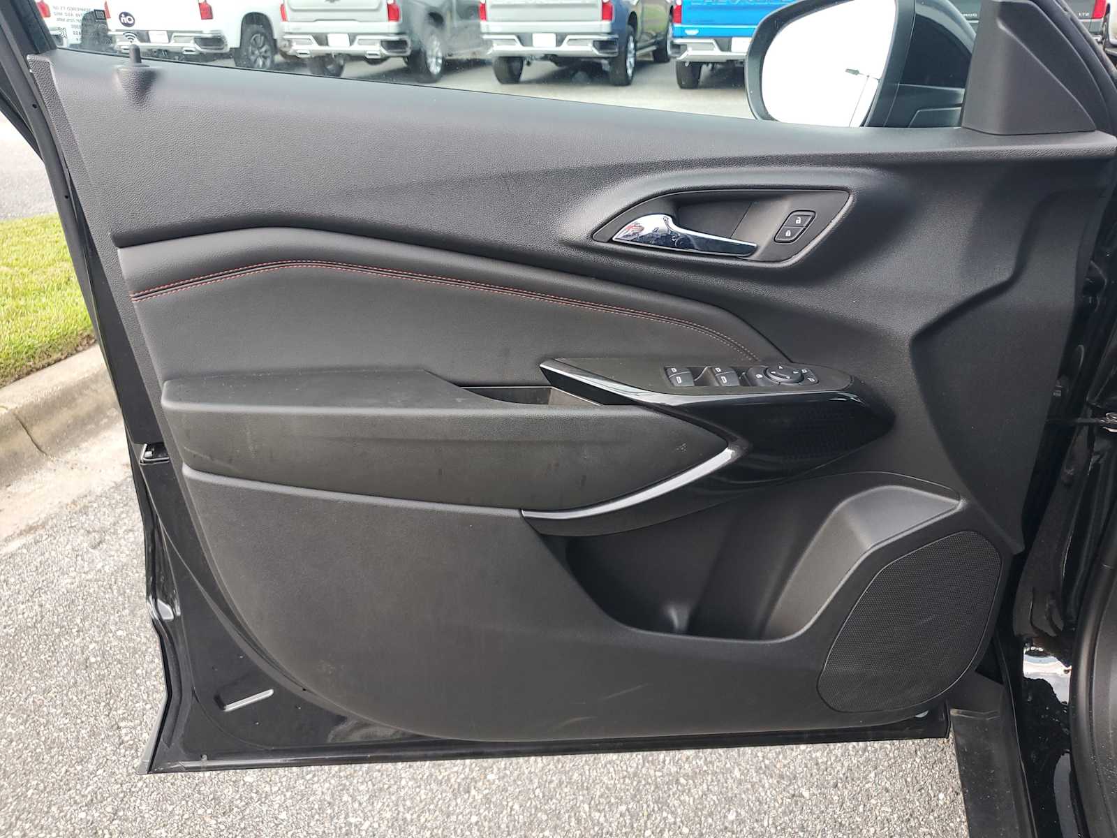 2024 Chevrolet Trax photo 15