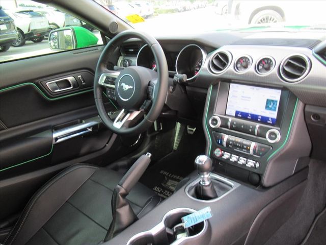 2019 Ford Mustang GT Premium photo 12