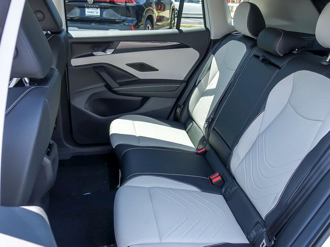 2025 VOLKSWAGEN TIGUAN - Image 9