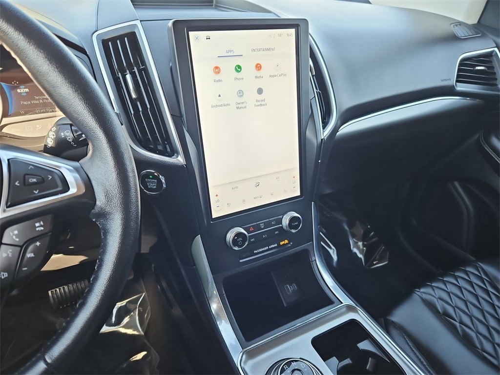 2023 Ford Edge Titanium photo 17