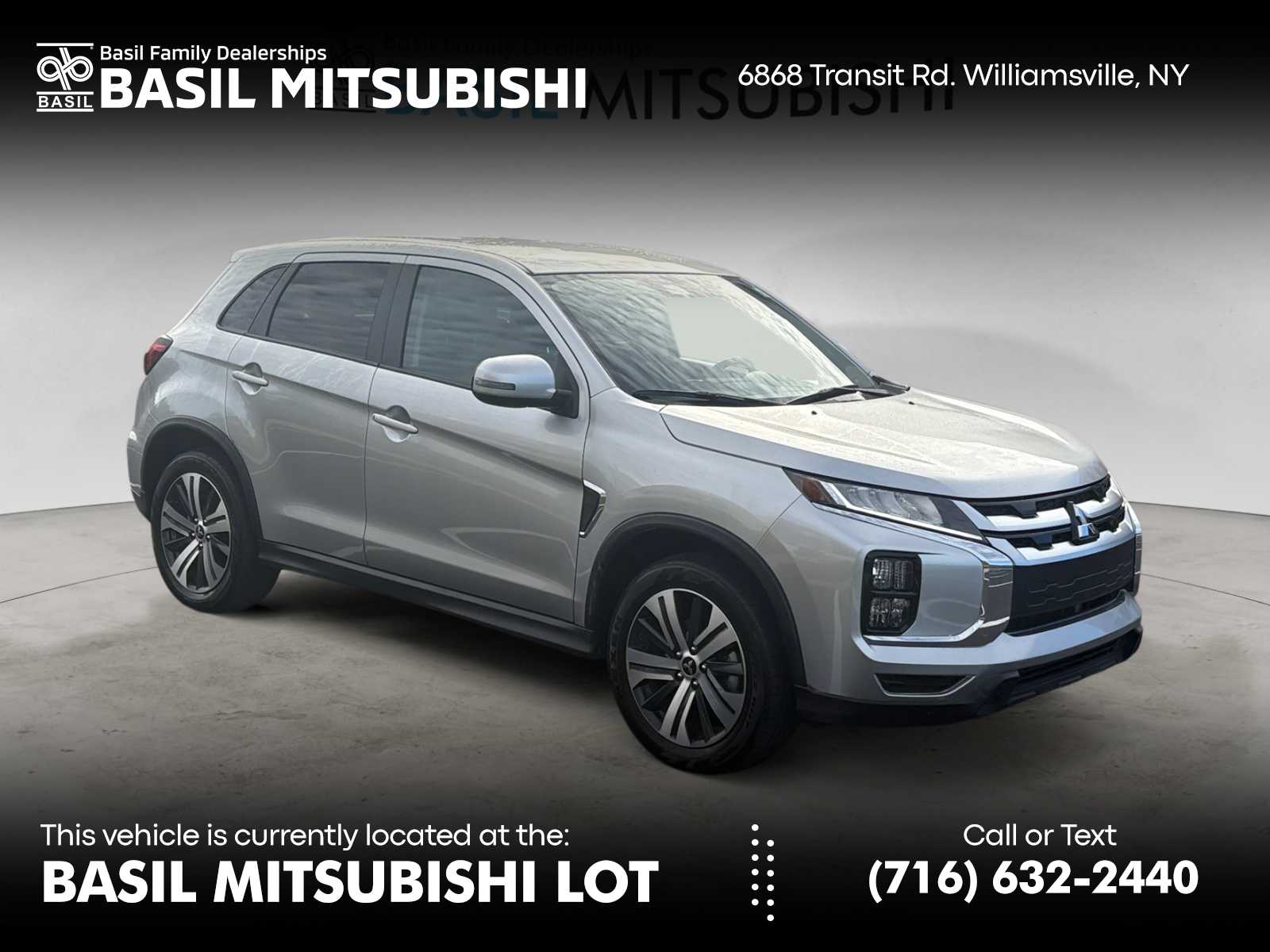 2025 Mitsubishi Outlander Sport SE's photo