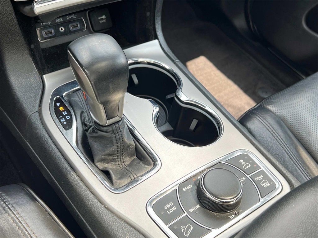 2018 Jeep Grand Cherokee Overland photo 21