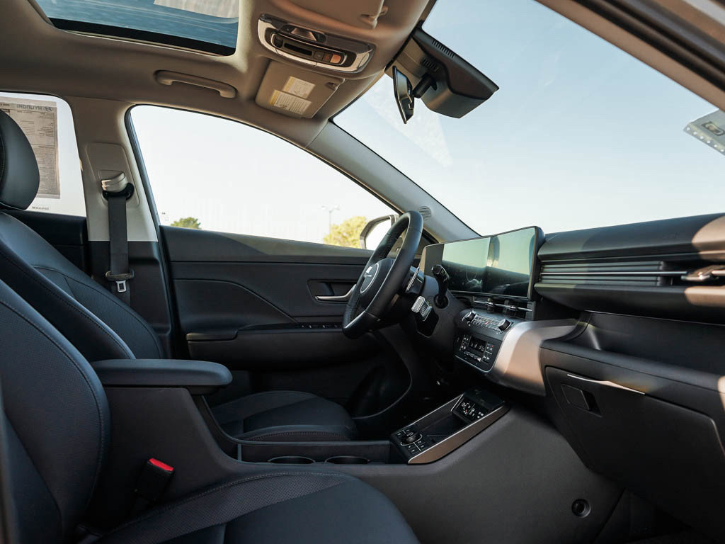 2026 Hyundai Kona Limited photo 10