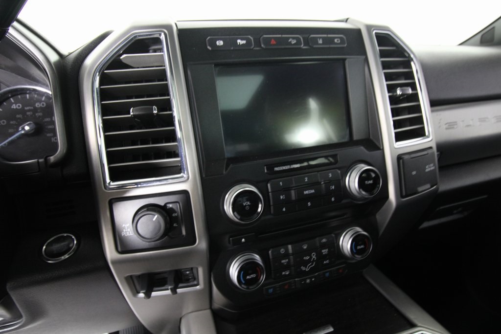 2017 Ford F-350 photo 16
