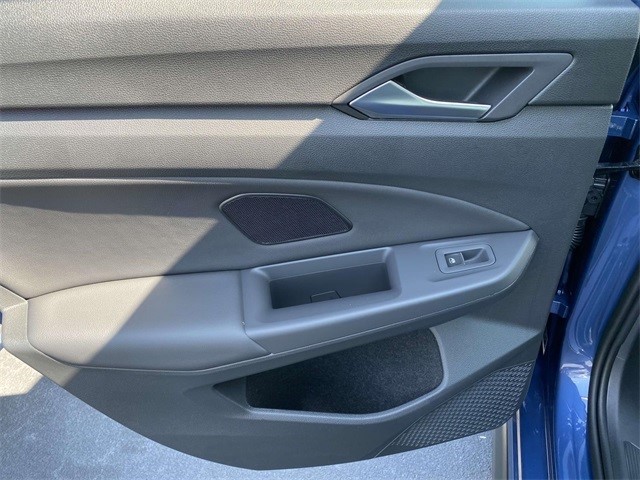 2025 Volkswagen Golf GTI Autobahn photo 9