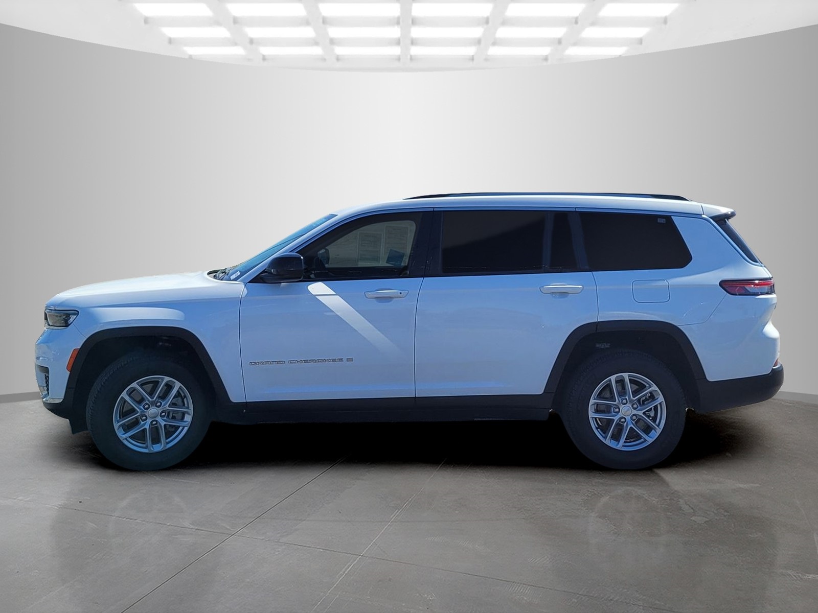 2021 Jeep Grand Cherokee Laredo photo 7