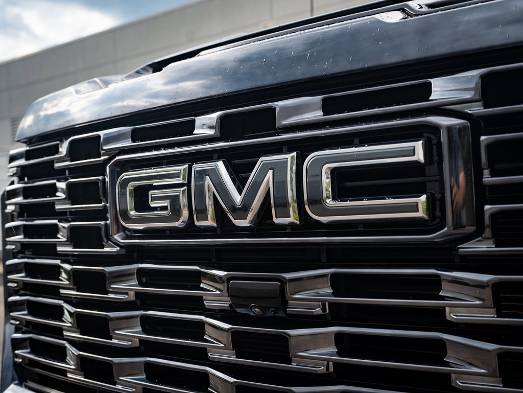 2024 Gmc Sierra HD Denali Ultimate photo 3