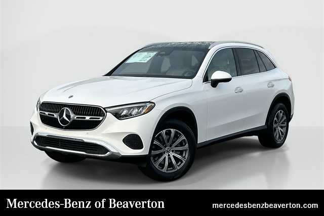 2026 Mercedes-Benz GLC Base's photo
