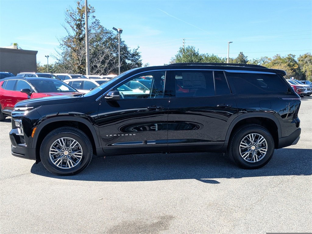 2026 Chevrolet Traverse photo 4