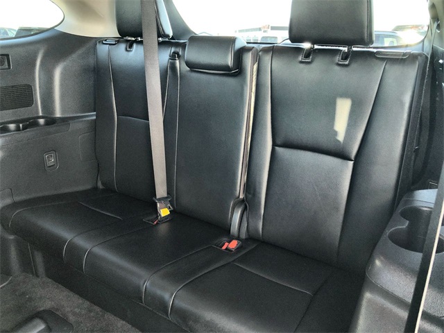 2024 Toyota Highlander XLE photo 12