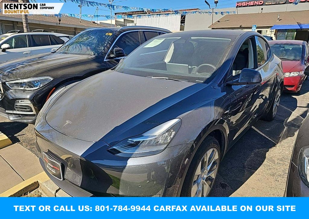 2022 Tesla Model Y Long Range's photo