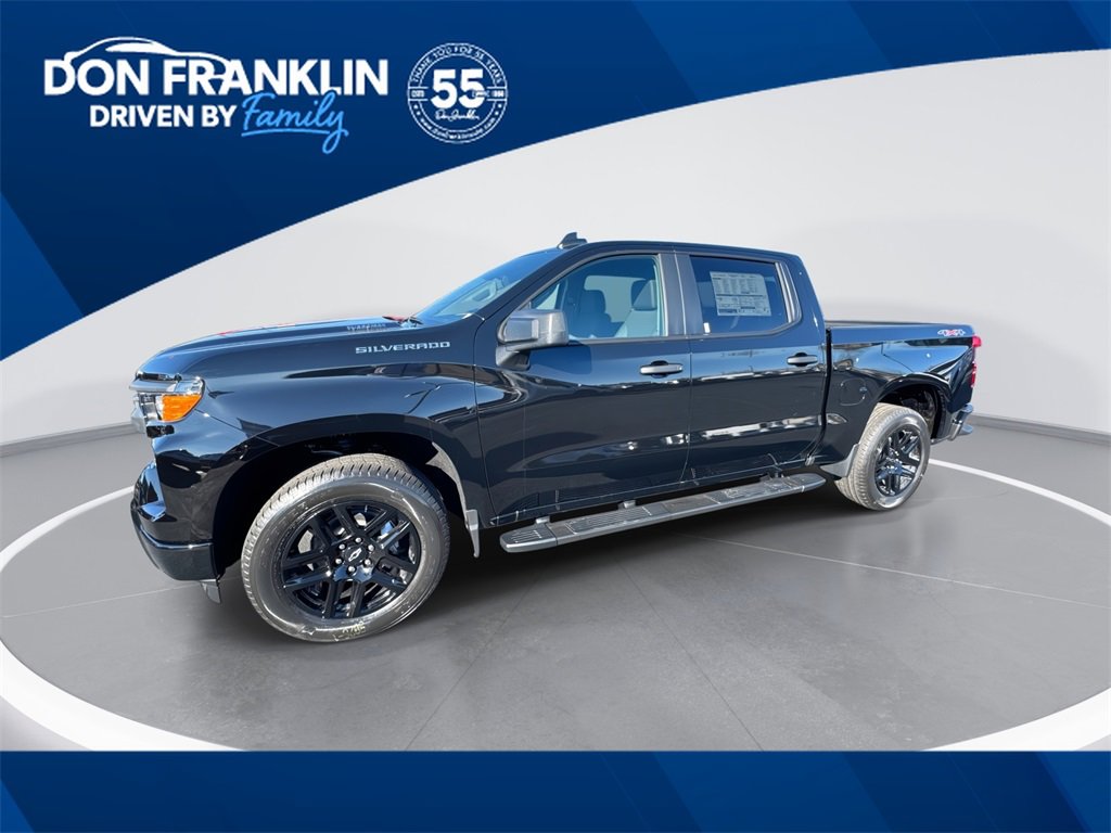 2026 Chevrolet Silverado 1500 Custom's photo