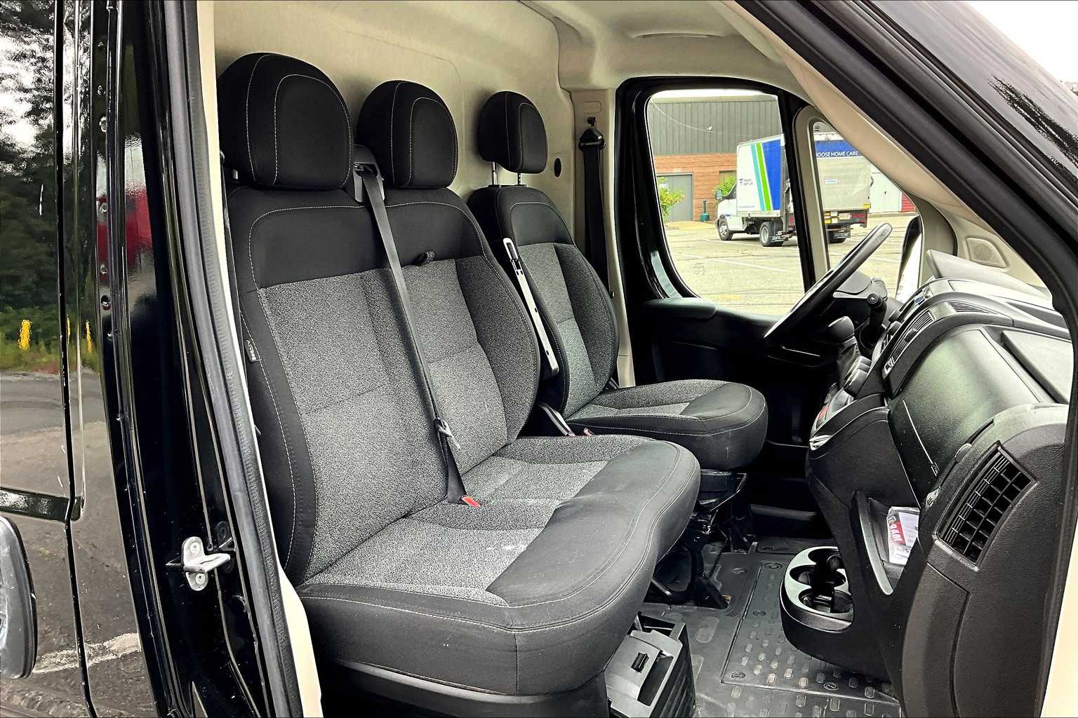 2021 Ram ProMaster 2500 photo 7