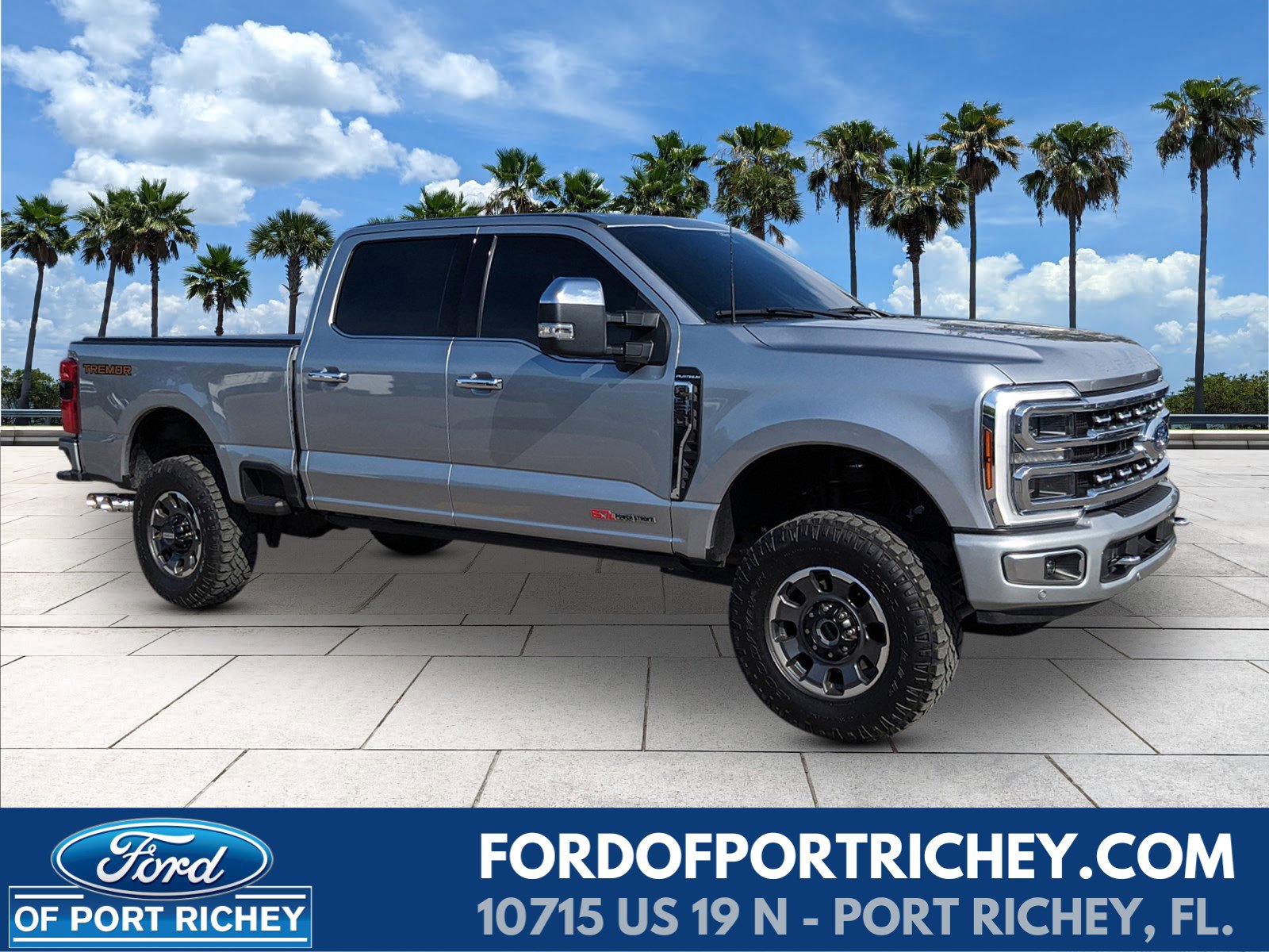 2024 Ford F-350 Super Duty Platinum's photo