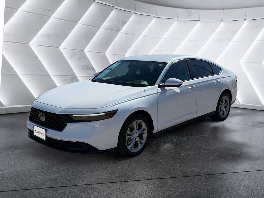 2023 Honda Accord LX photo 2