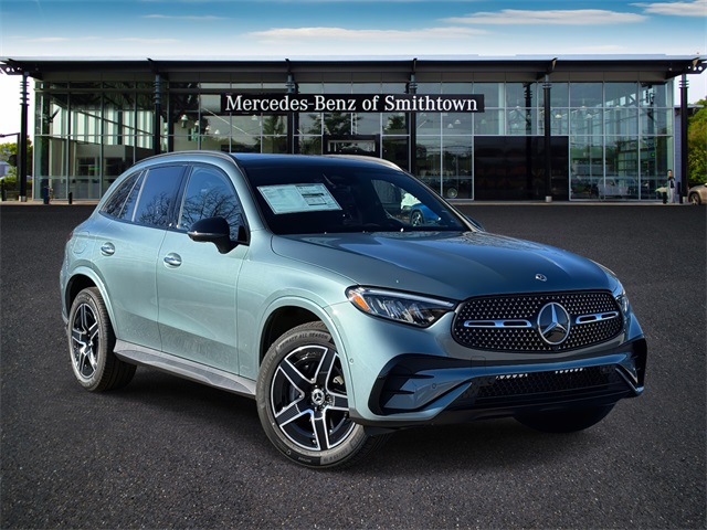 2026 Mercedes-Benz GLC Base's photo