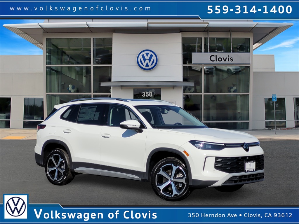 2026 Volkswagen Tiguan SE's photo