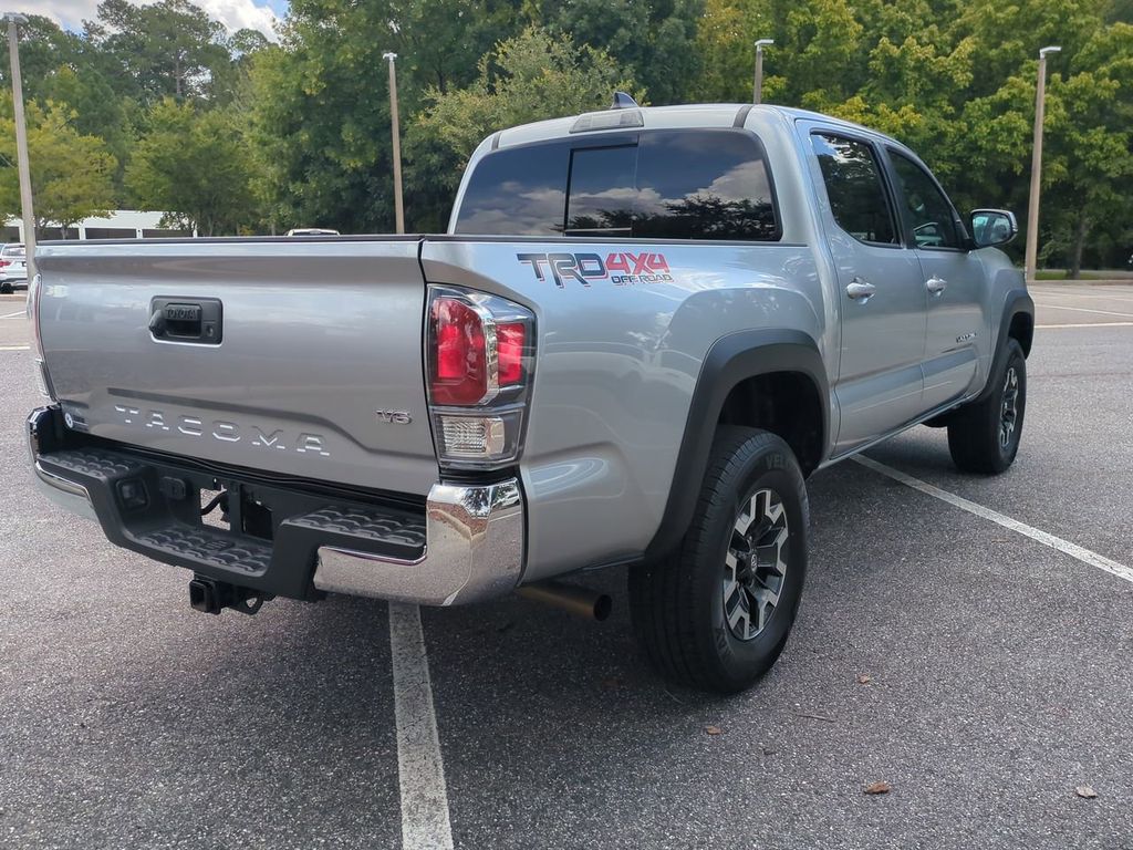 2023 Toyota Tacoma TRD Off-Road V6 photo 4