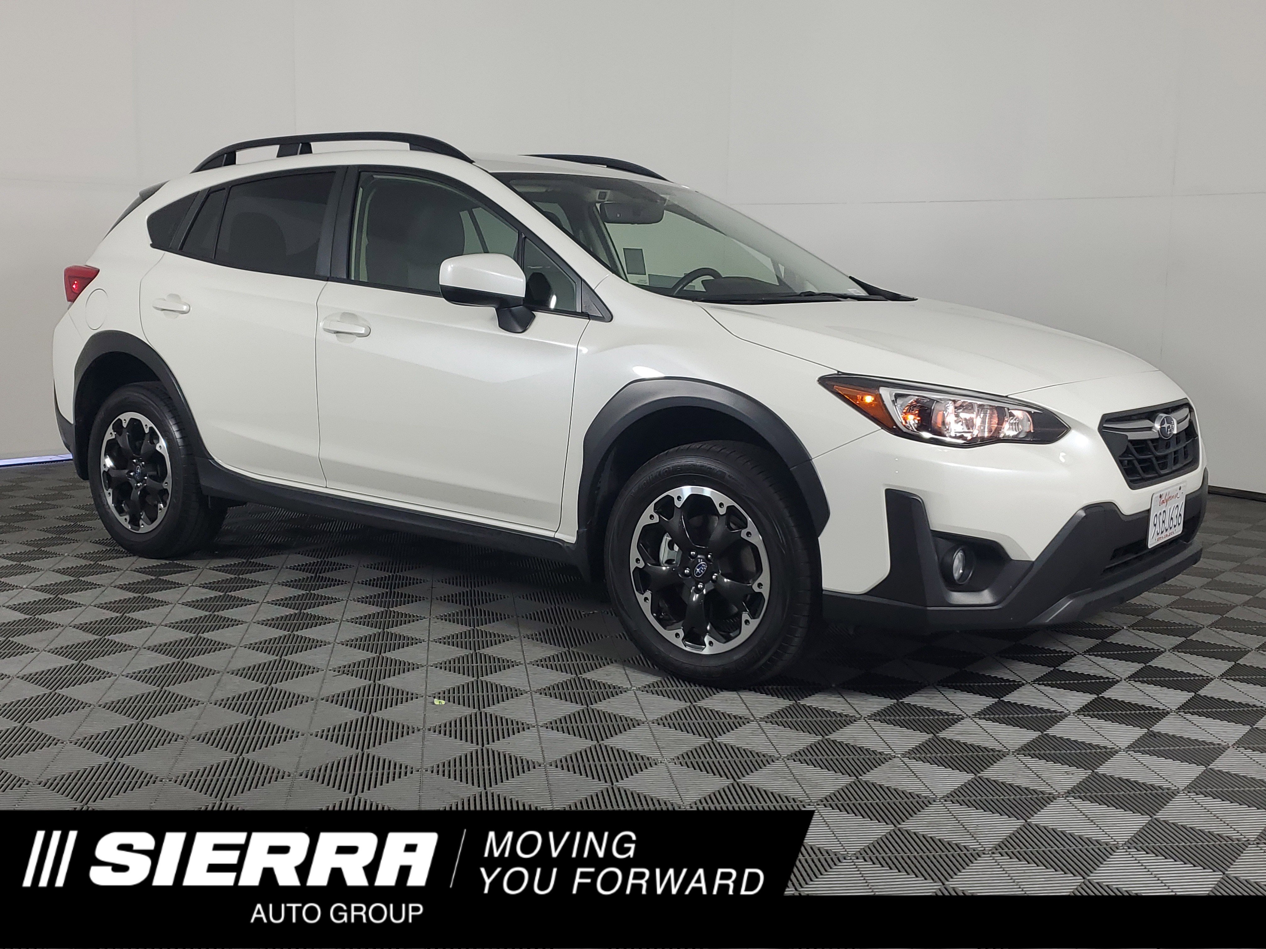 Used 2022 Crystal White Pearl Subaru Premium image 1