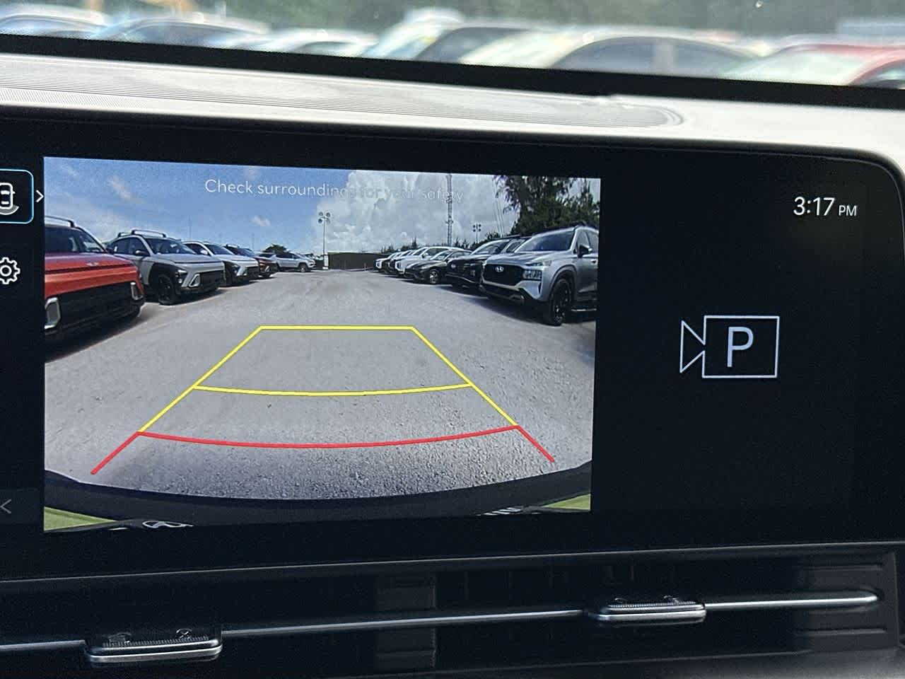 2025 Hyundai Kona SEL photo 18