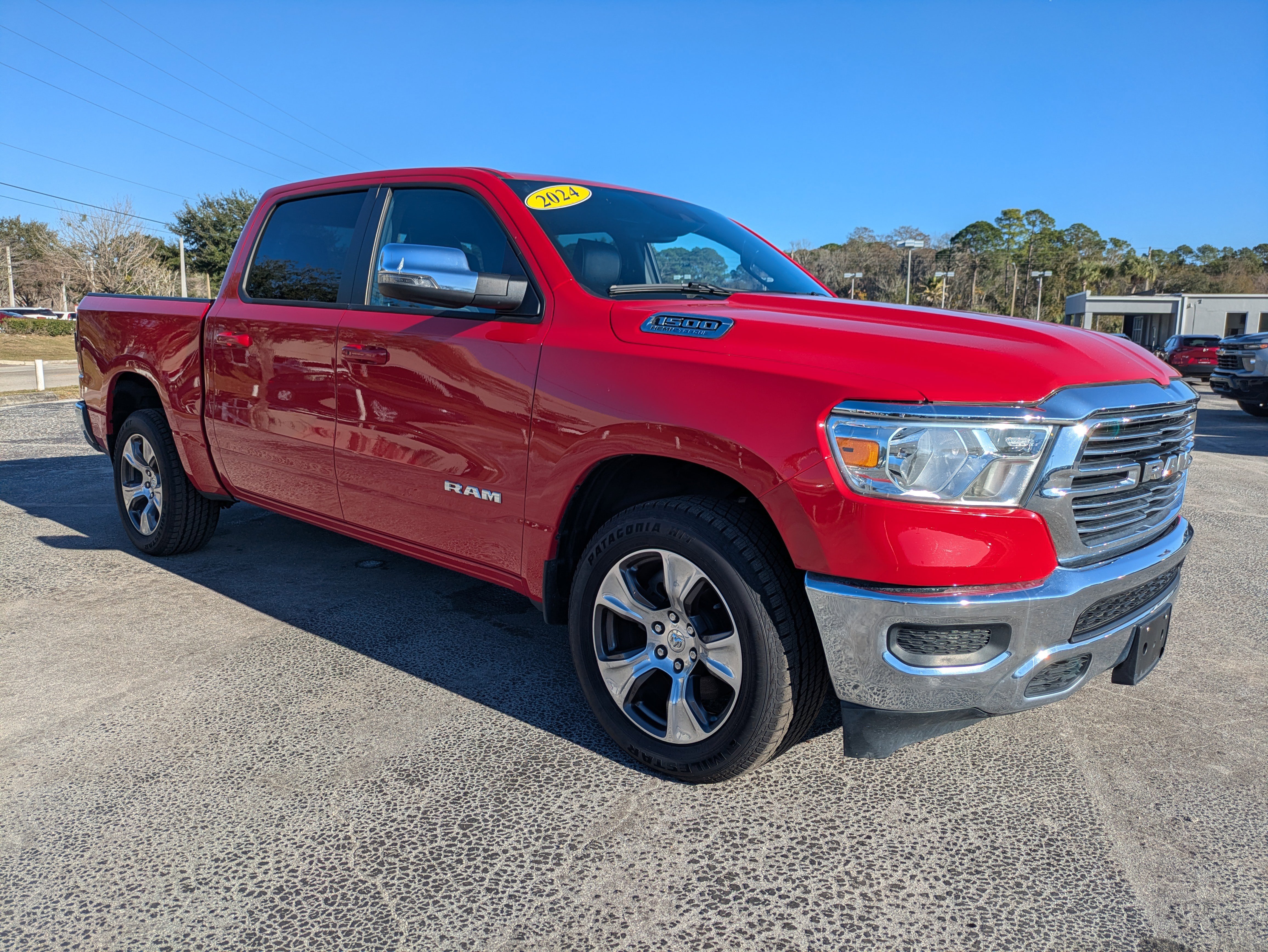 2024 RAM Ram 1500 Pickup Laramie's photo