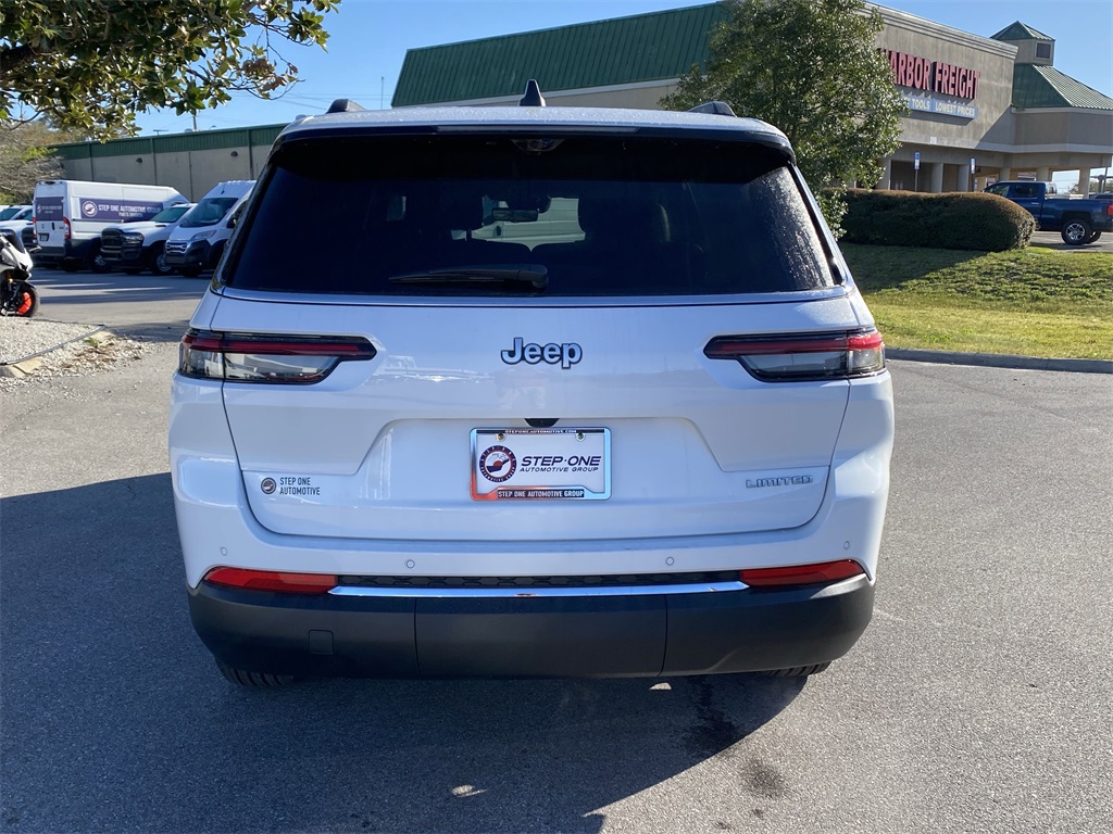 2025 Jeep Grand Cherokee Limited photo 5