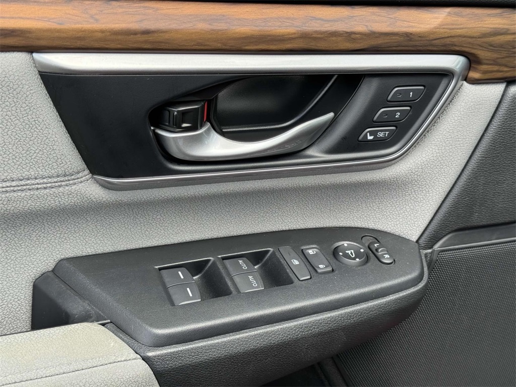 2021 Honda CR-V Hybrid EX photo 27