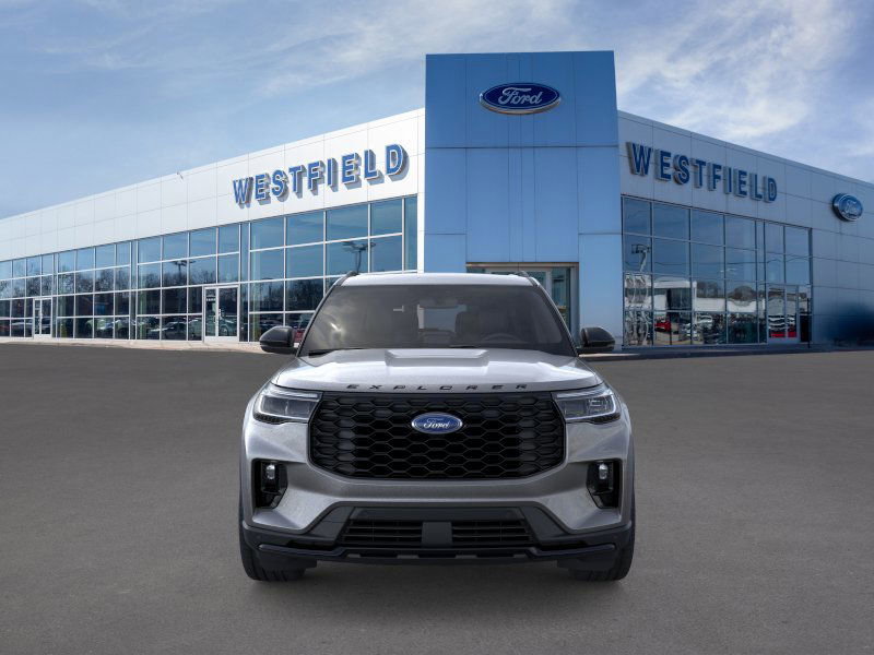 2025 Ford Explorer ST-Line photo 5