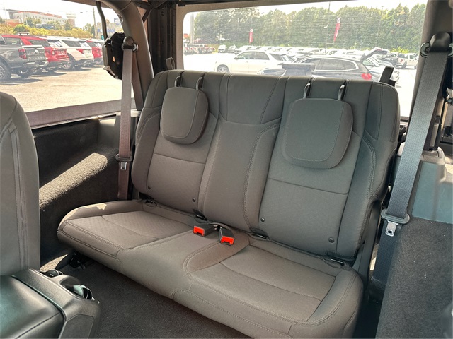 2023 Jeep Wrangler Willys photo 10