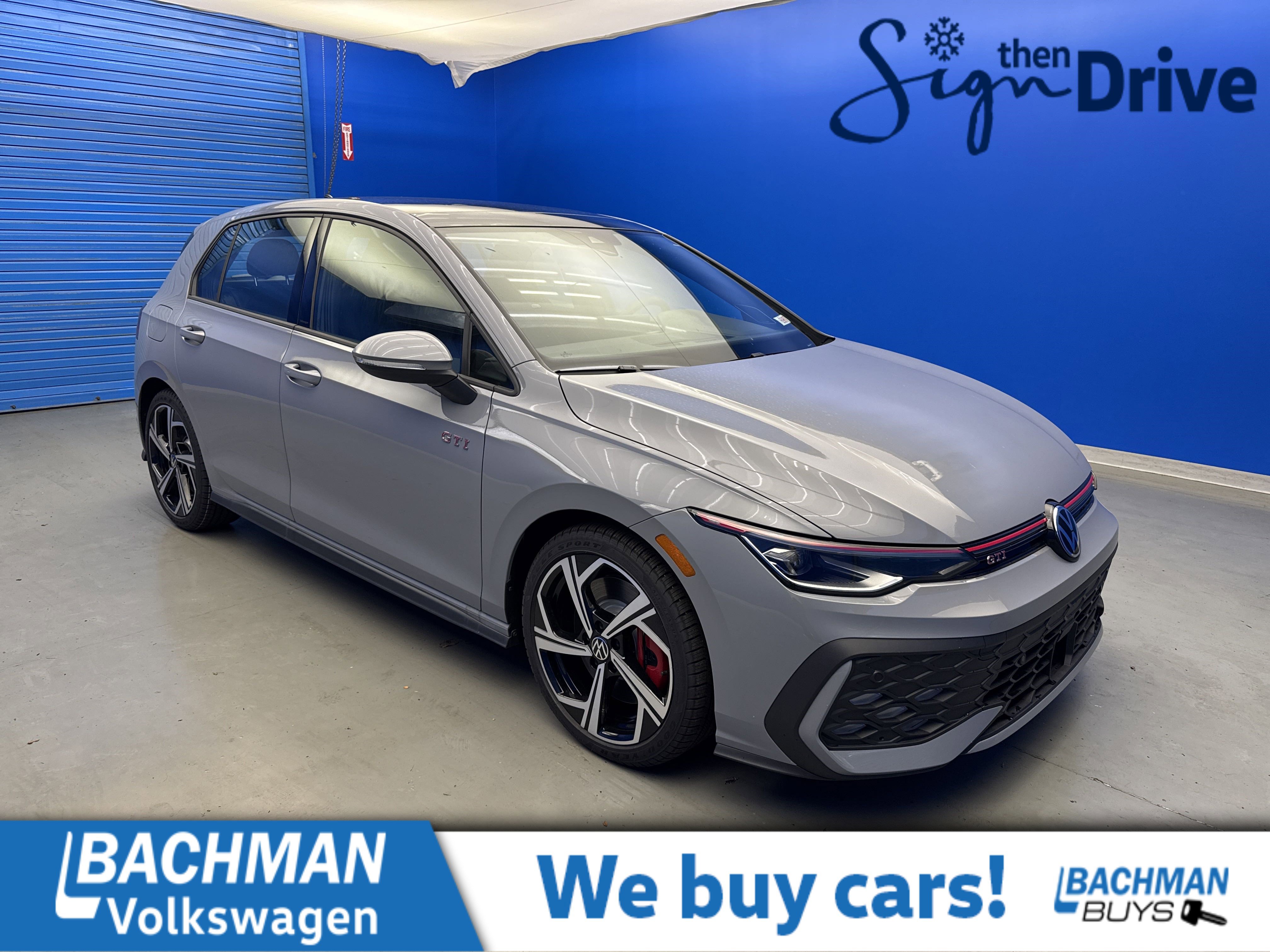 2025 Volkswagen Golf GTI SE's photo