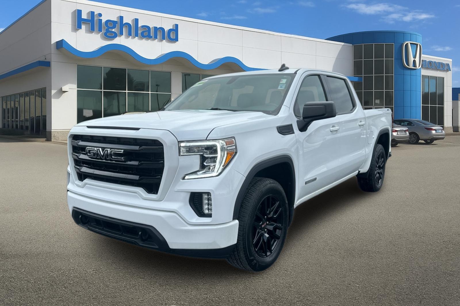 2022 GMC Sierra 1500 Limited Elevation's photo