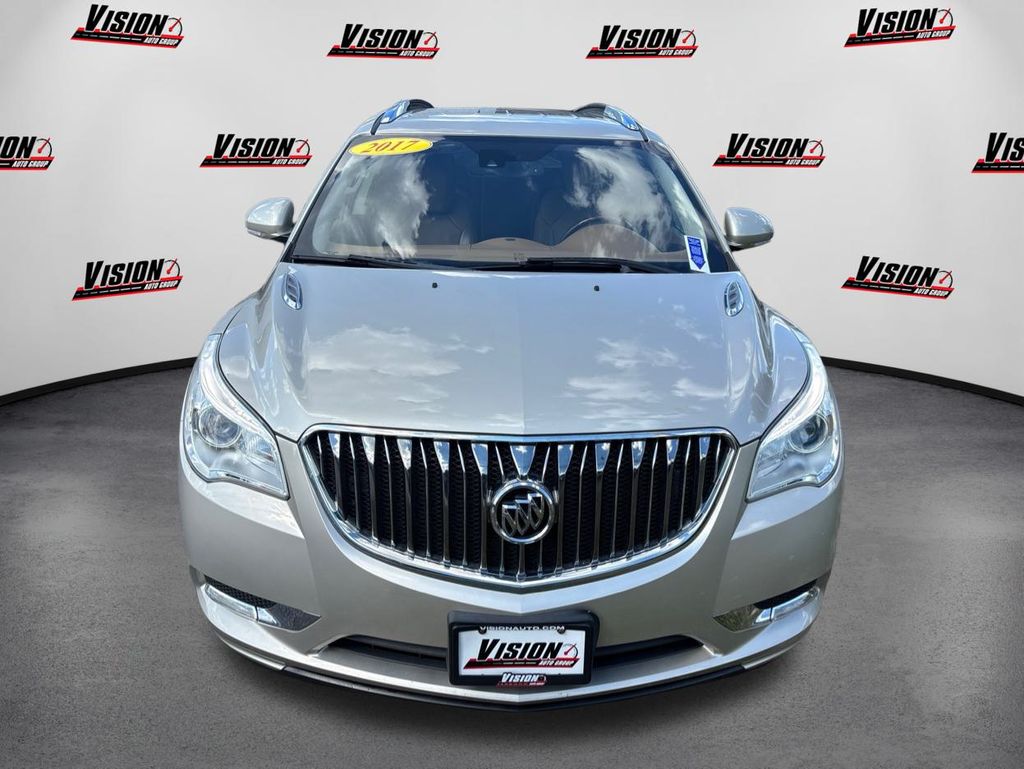 2017 Buick Enclave Leather photo 2