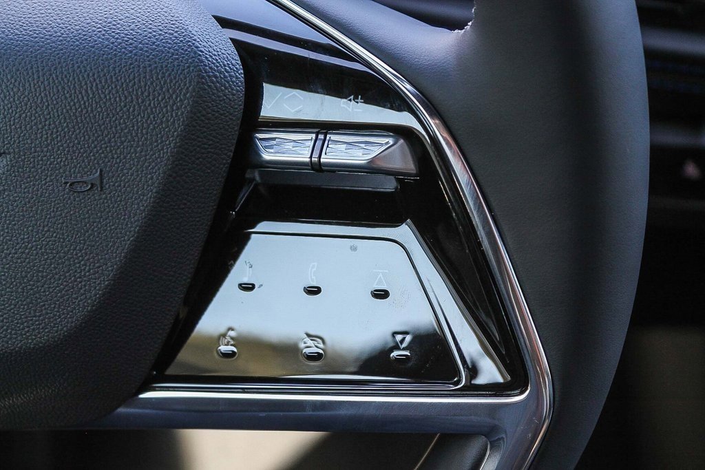 2026 Cadillac Escalade Sport photo 13