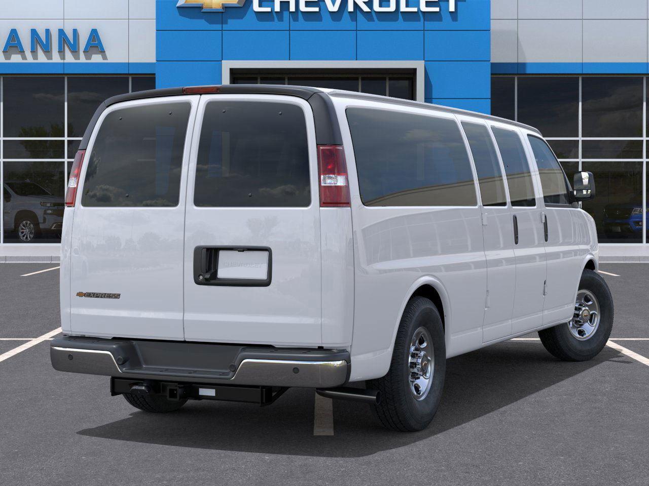 2025 Chevrolet Express Passenger 3500 photo 4