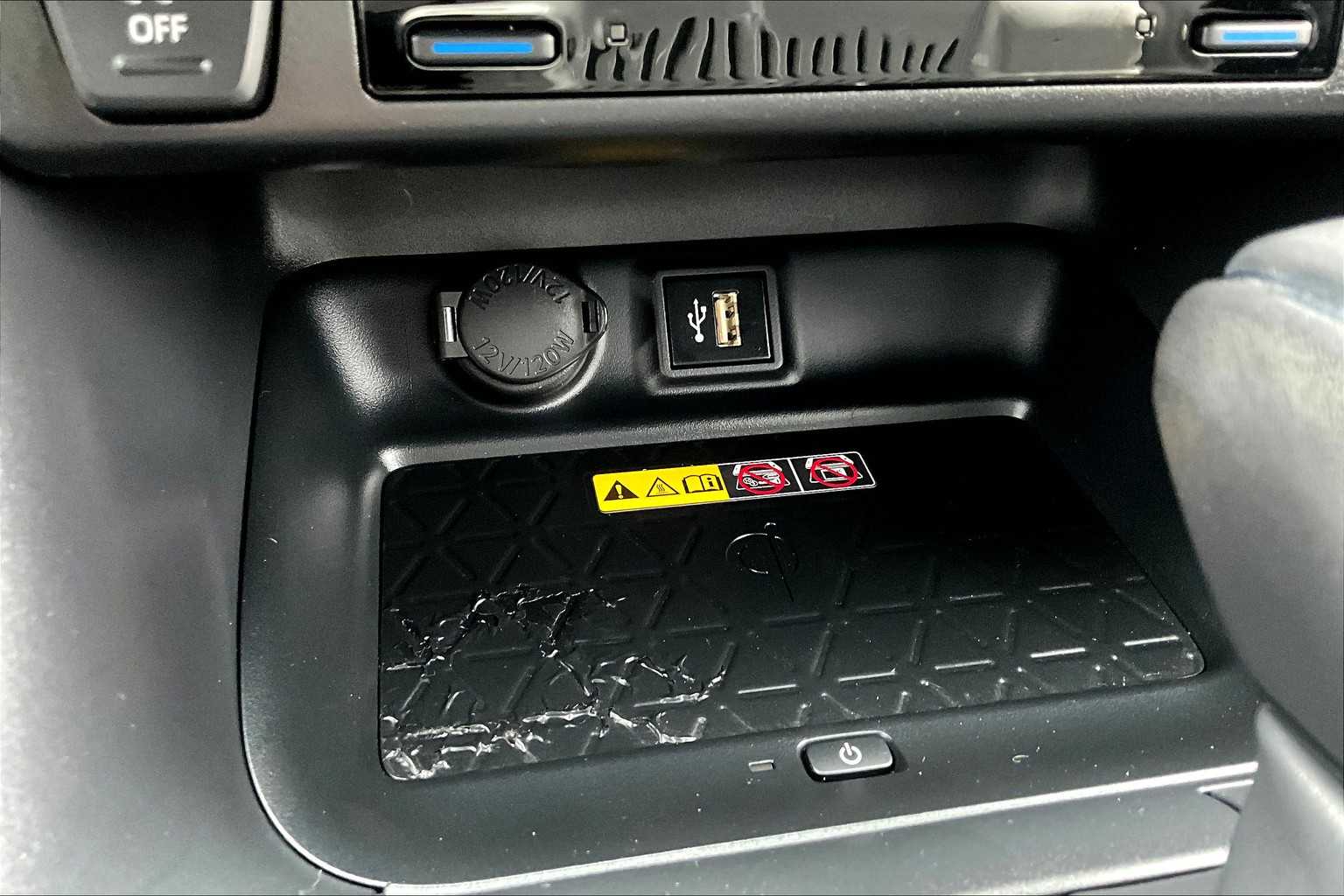 2023 Toyota RAV4 Prime XSE Premium photo 63