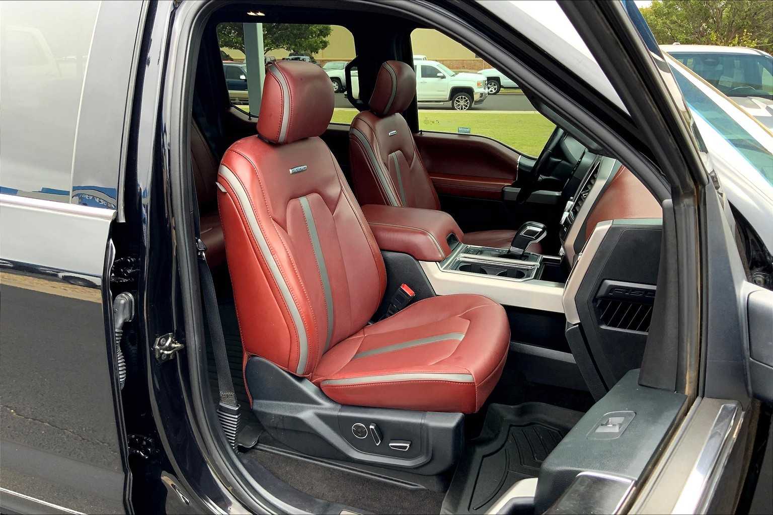 2020 Ford F-150 Platinum photo 7