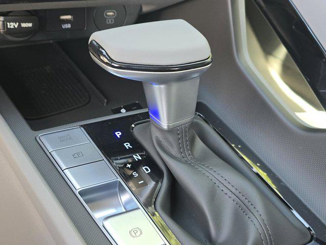 2025 Hyundai Elantra SEL Convenience photo 20