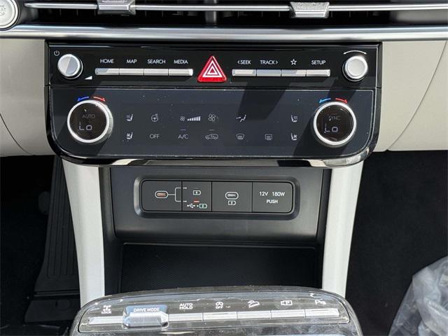 2025 Hyundai Tucson Limited photo 19