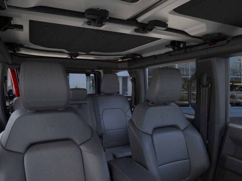 2025 Ford Bronco Badlands photo 11