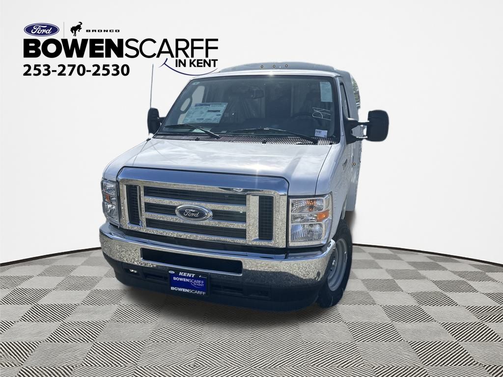 2025 Ford E-350 Base photo 21