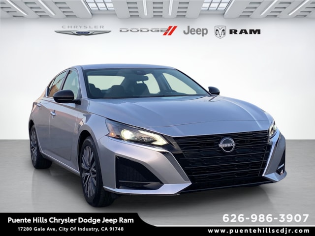 2025 Nissan Altima SV