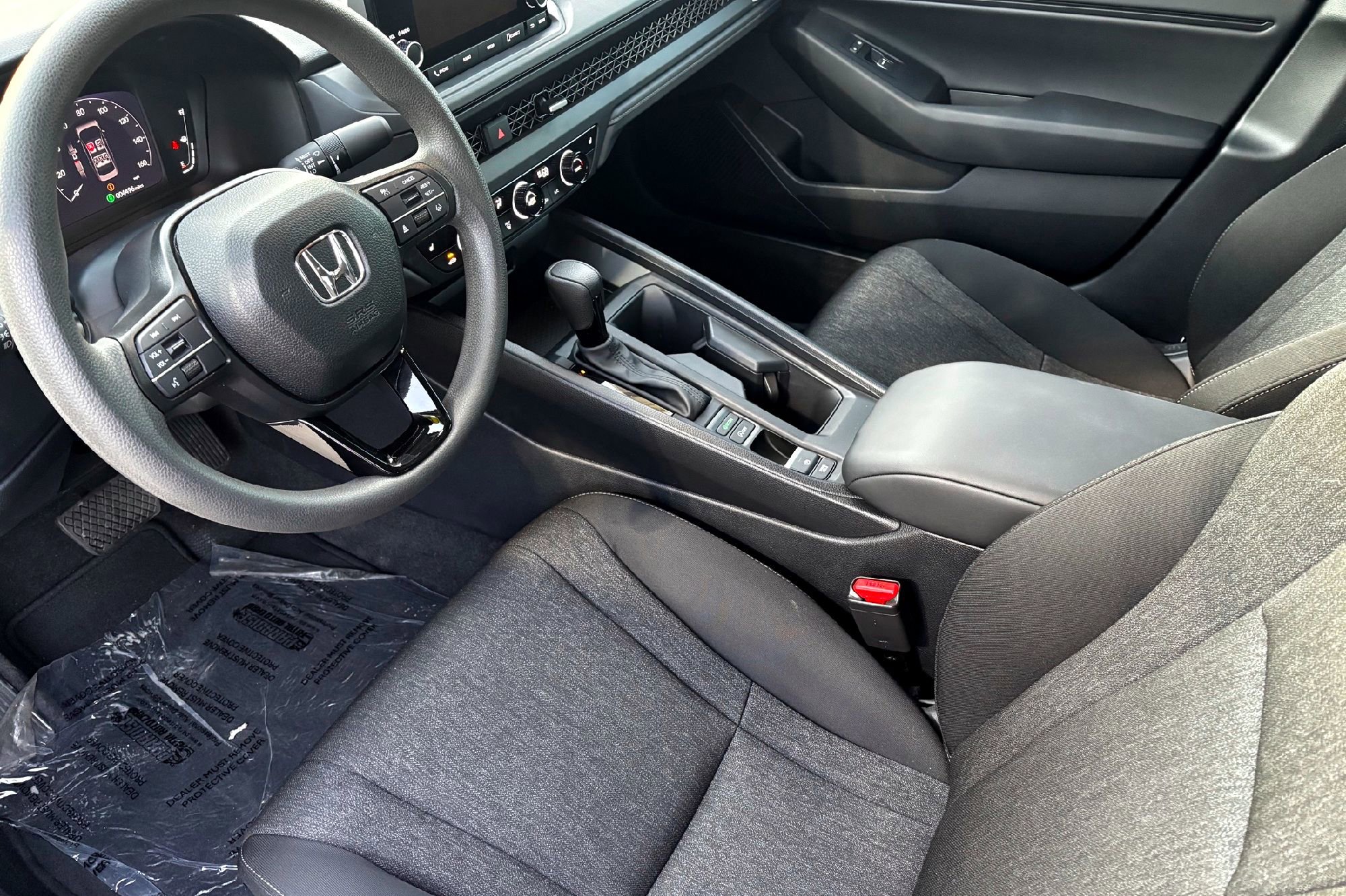 2025 Honda Accord SE photo 5