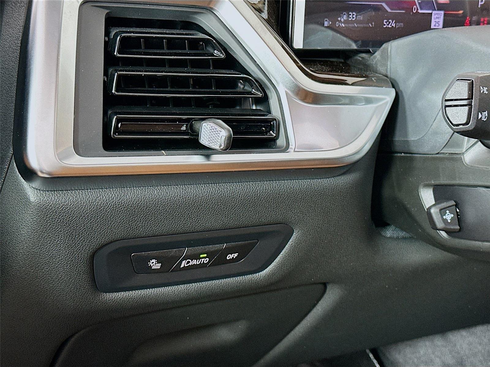 2026 Bmw X5 xDrive50e photo 10